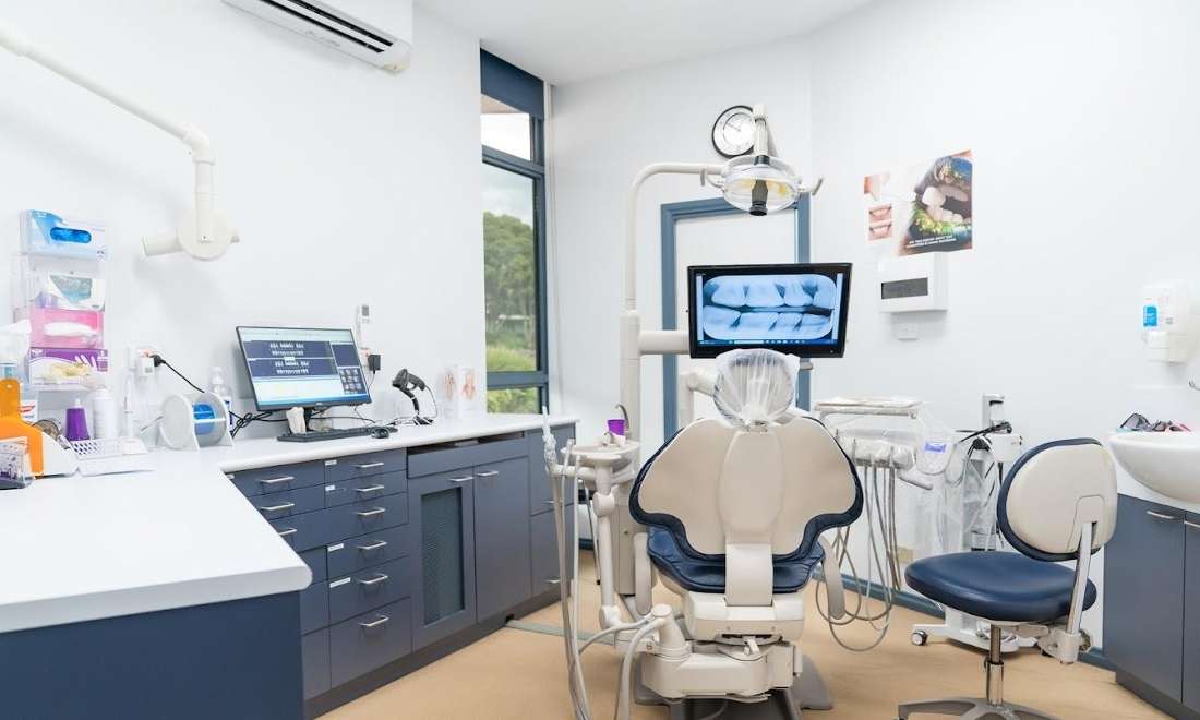 operating room st george's dental clinic | lower plenty dentist